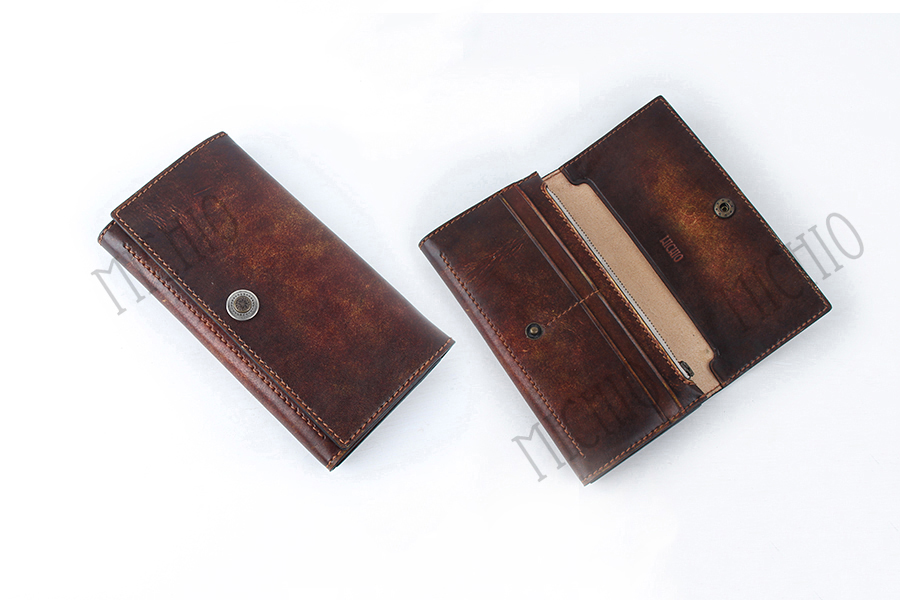 Patina crocodile leather wallet