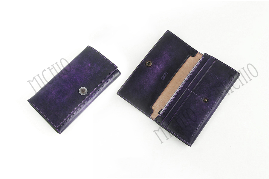 Patina engraved leather wallet